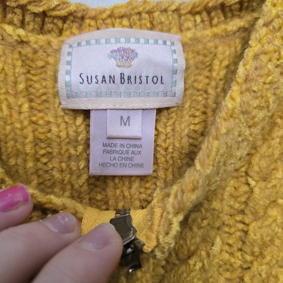Susan Bristol Yellow Vest Cableknit Sleeveless Zip Up Sweater Womans Tassle M - Picture 7 of 12